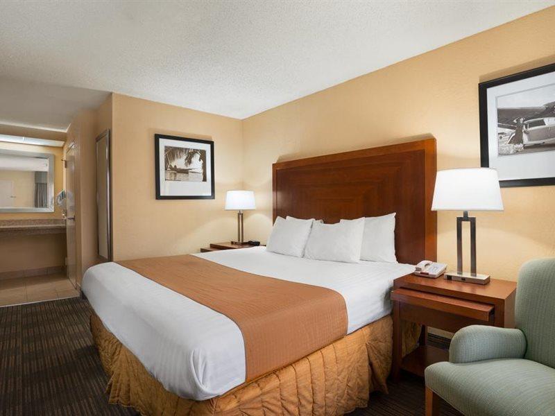 Days Inn By Wyndham Jacksonville Airport Esterno foto