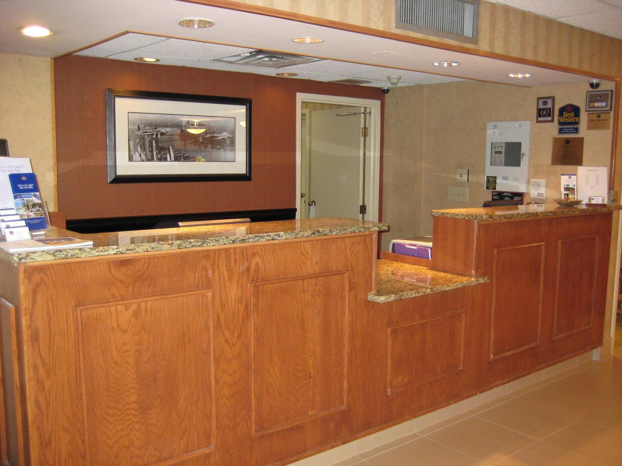 Days Inn By Wyndham Jacksonville Airport Esterno foto